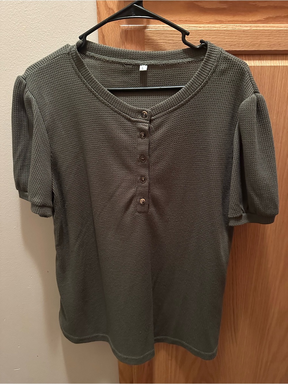 Source Unknown Olive Short Sleeve Waffle Henley Top